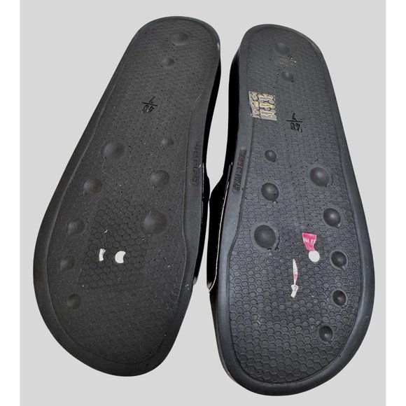P448 Slides Water Resistant Size US 7/ EU 40 Black Sandals NWOB Unisex - Picture 5 of 8